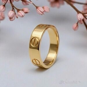 18K Gold Plated Screw Motif Love Ring Size 8